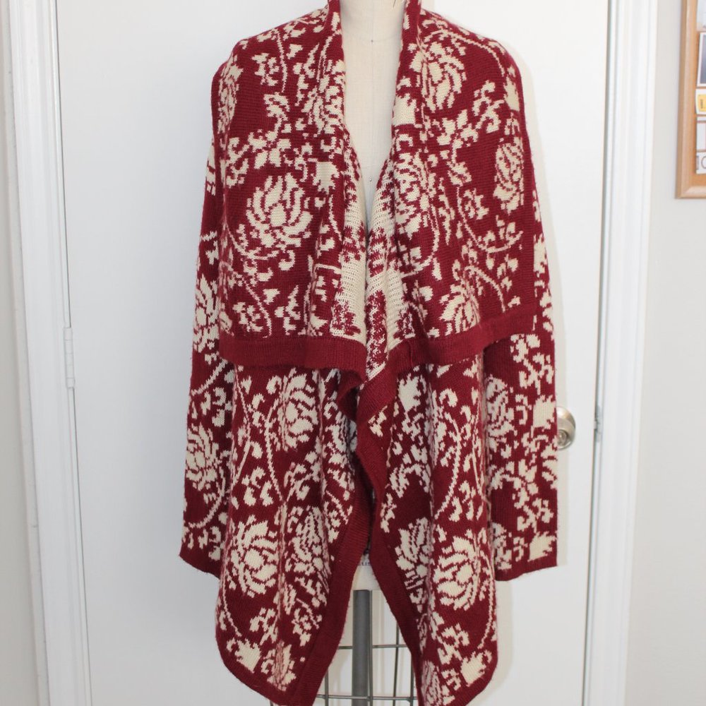 RED/CREAM PRINTED OVERSIZED COLLAR CARDIGAN SIZE S